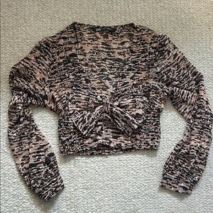 Zara Women's Black and Pink Textured Crop Top